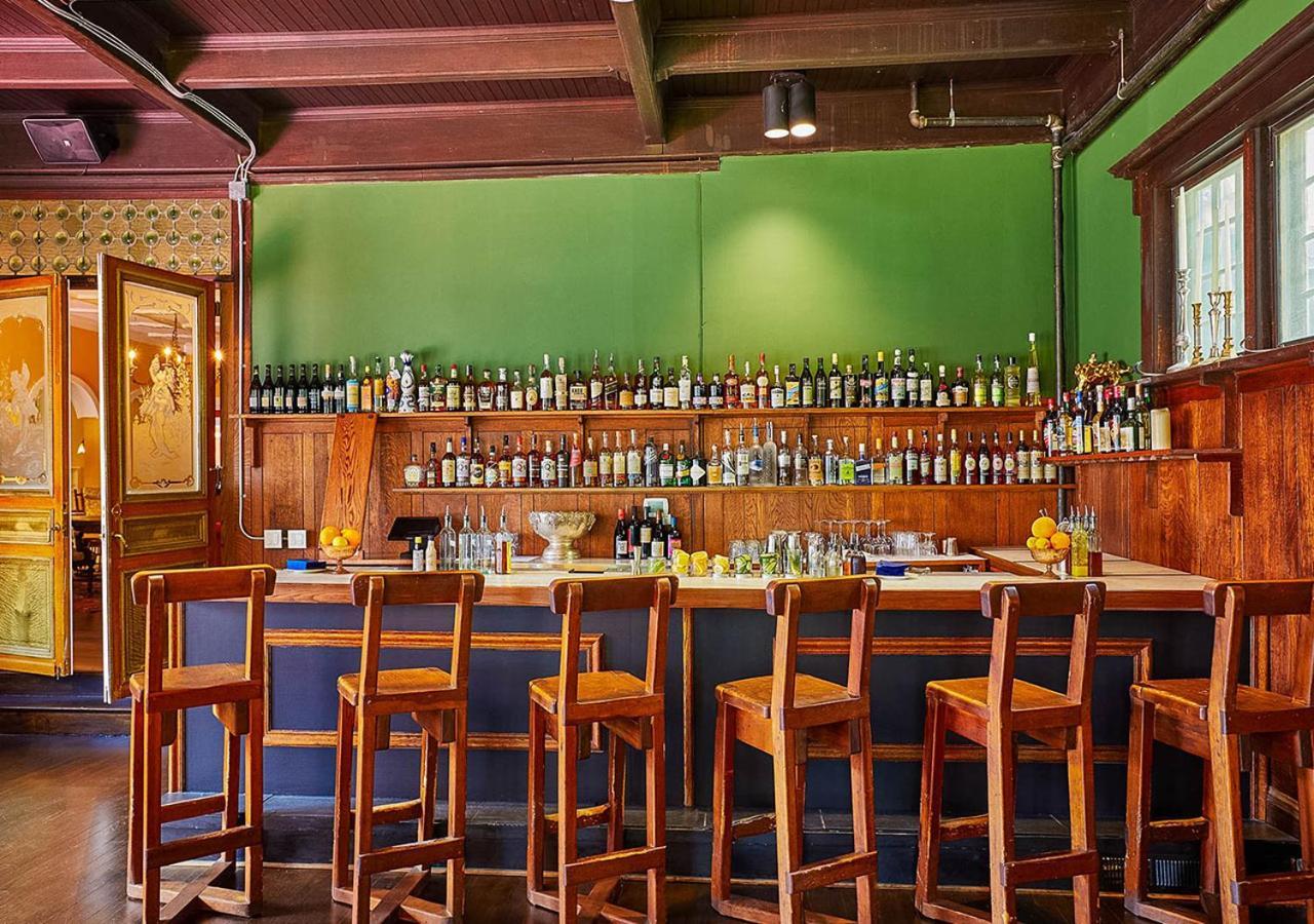 Apple Tree Inn Ленокс Экстерьер фото